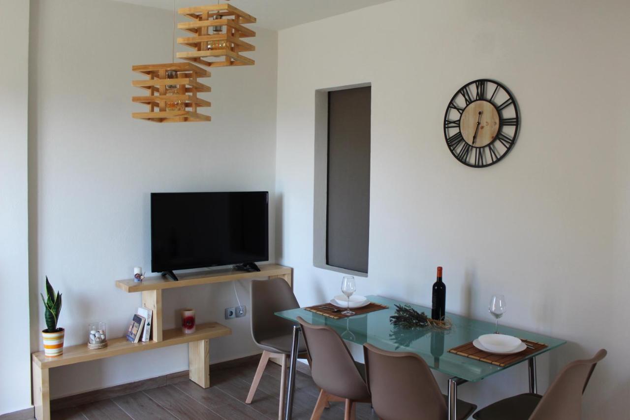 Villa Adeiata Adiata Extérieur photo